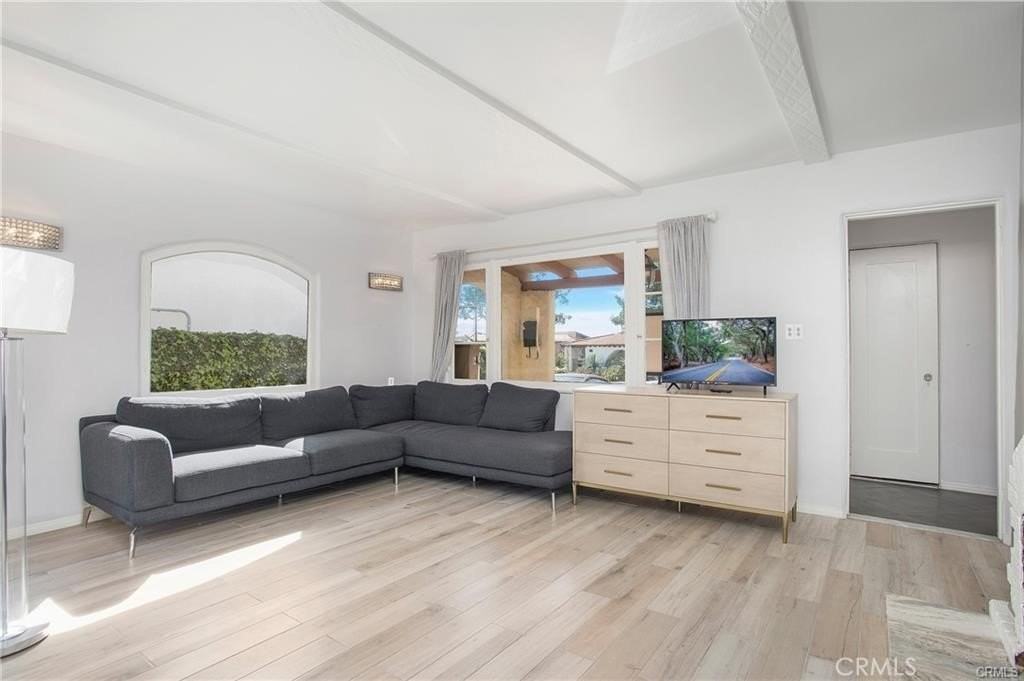 251 Avenida Del Mar #A