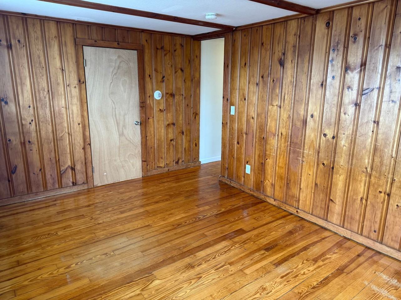 20 Washington Ave - Photo 5 of 9