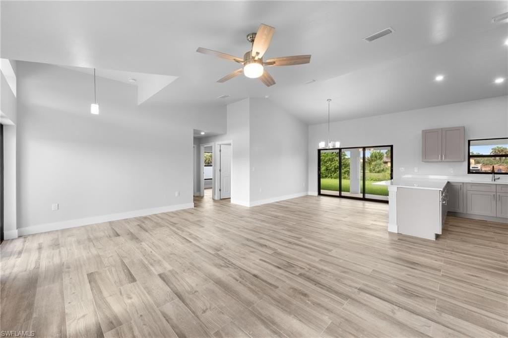 6151 Hershey Ave - Photo 2 of 33