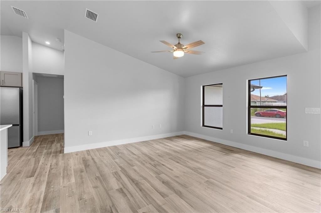 6151 Hershey Ave - Photo 7 of 33