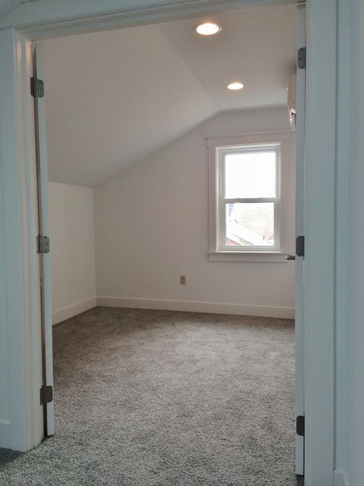 116 43rd St - Photo 2 of 12