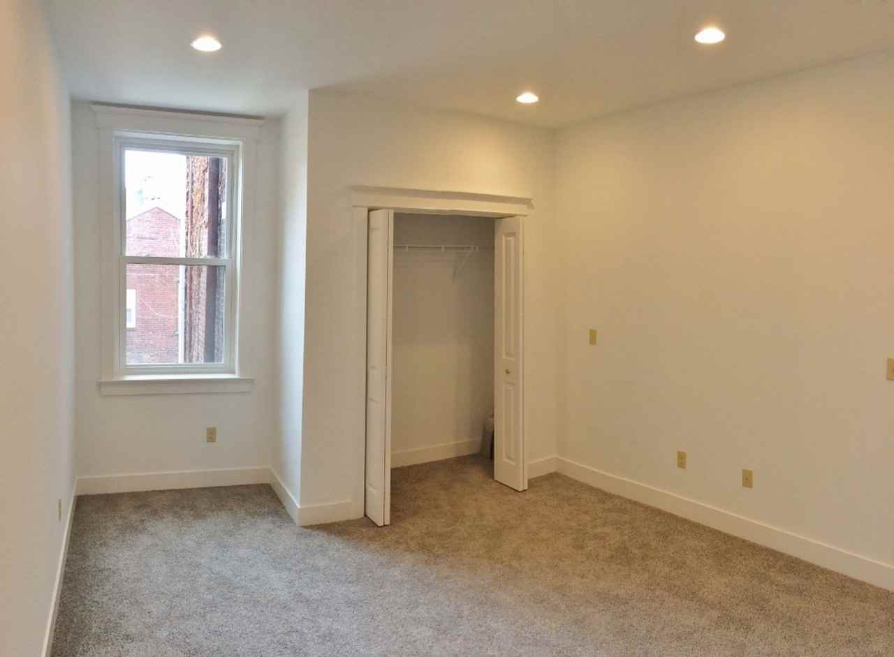 116 43rd St - Photo 5 of 12