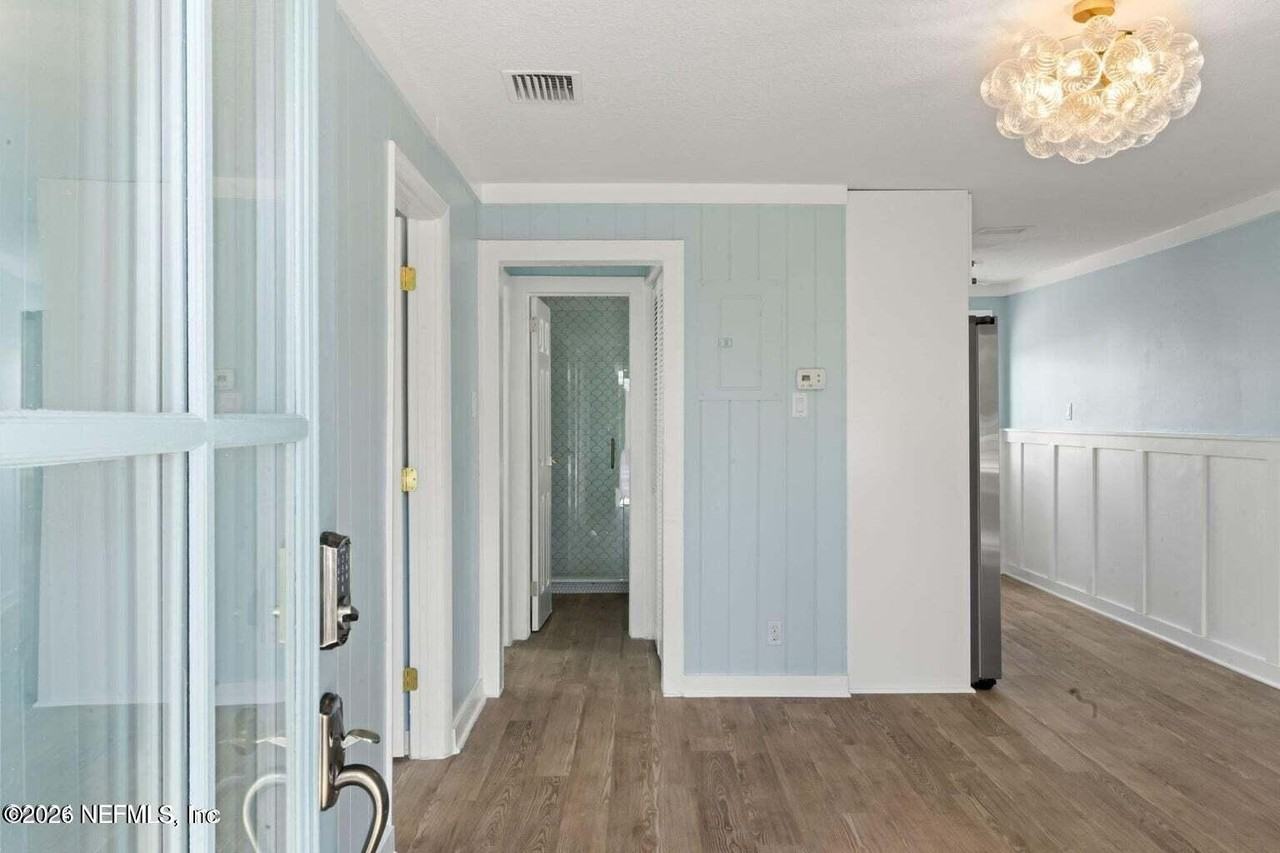 807 2nd Ave S - Photo 7 of 35