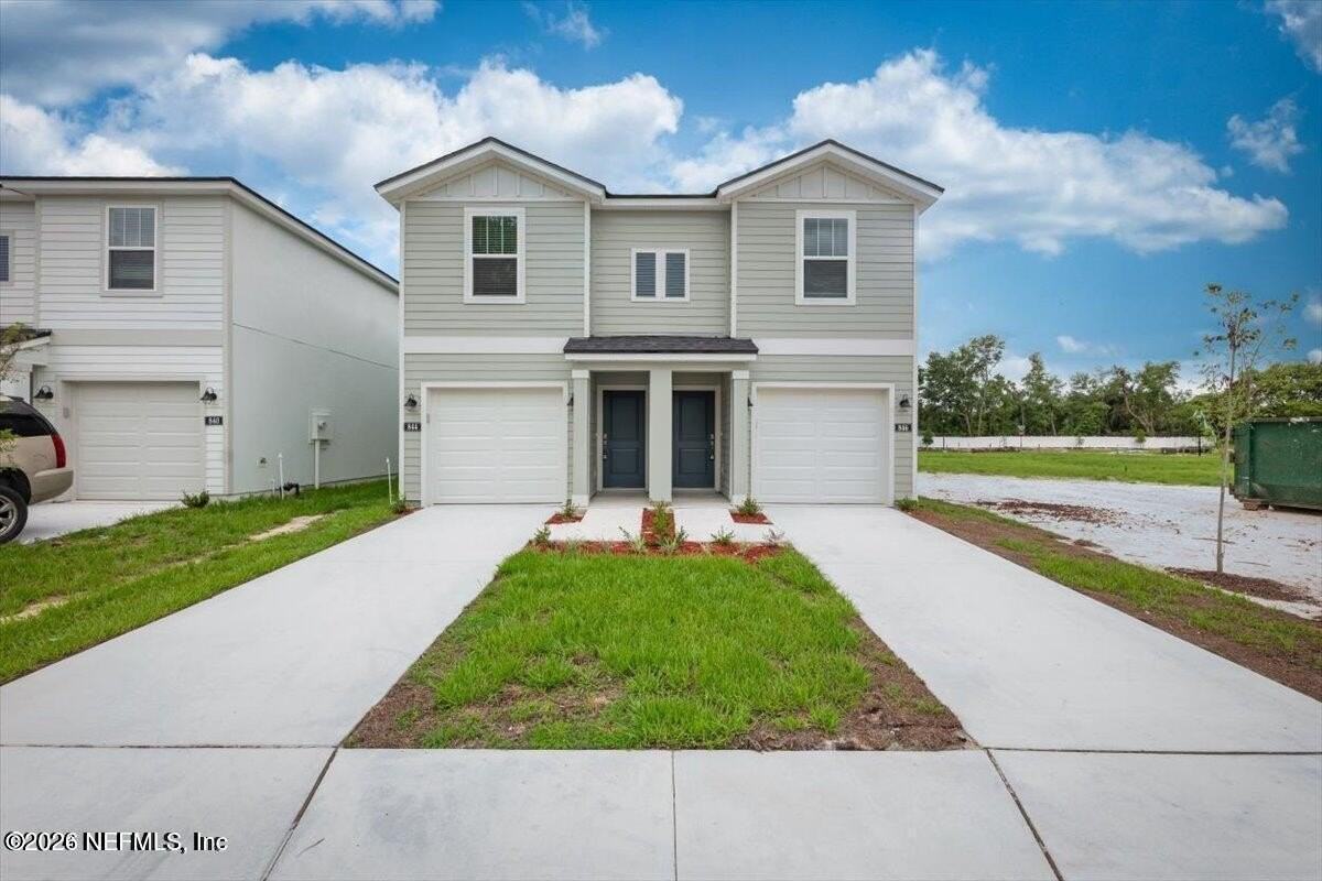 846 Hartshill Pl - Photo 2 of 8