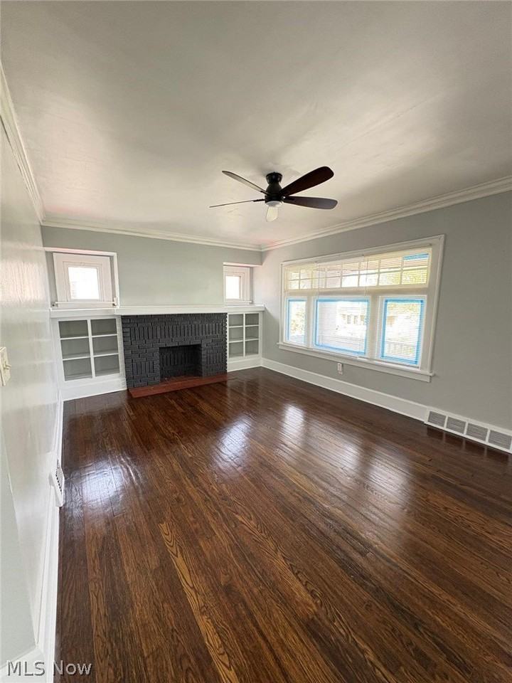3704 W 138th St - Photo 3 of 9