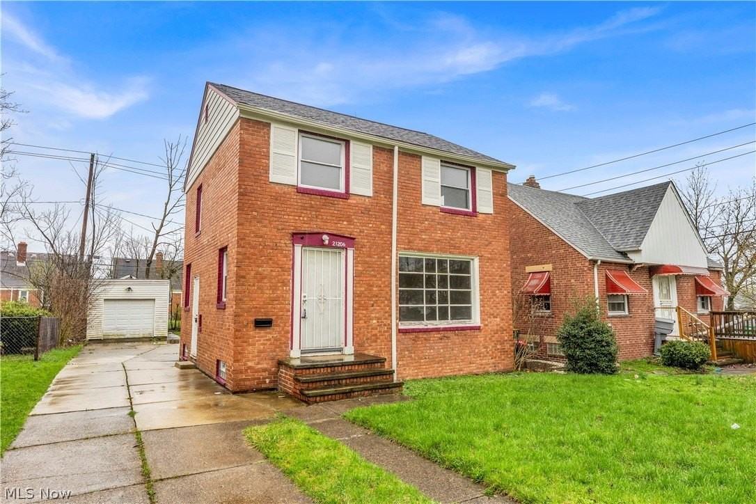 21206 Hillgrove Ave - Photo 2 of 27