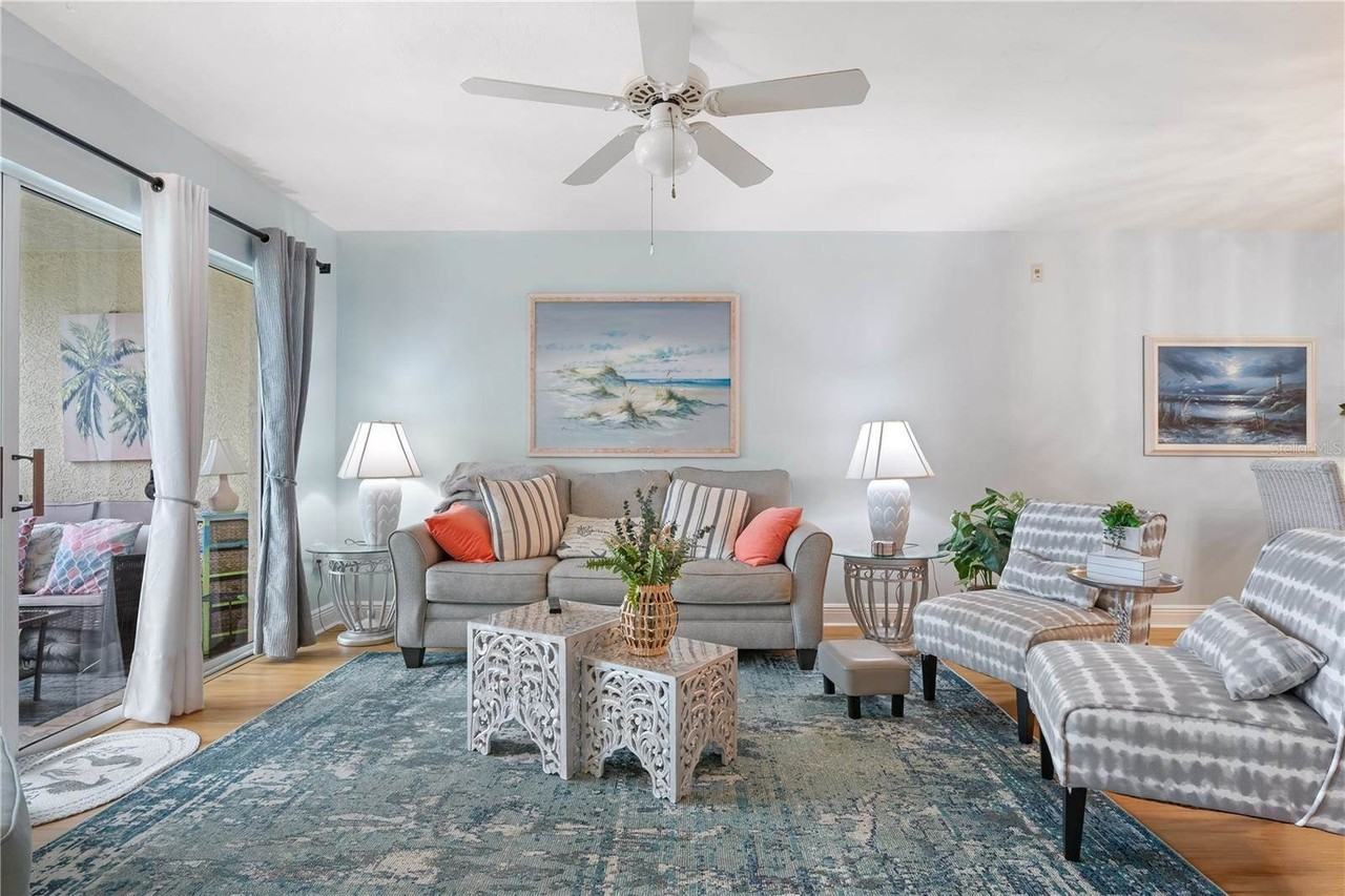 1015 Wexford Blvd #1015 - Photo 7 of 38