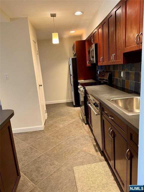 8305 Bergenline Ave - Photo 5 of 27