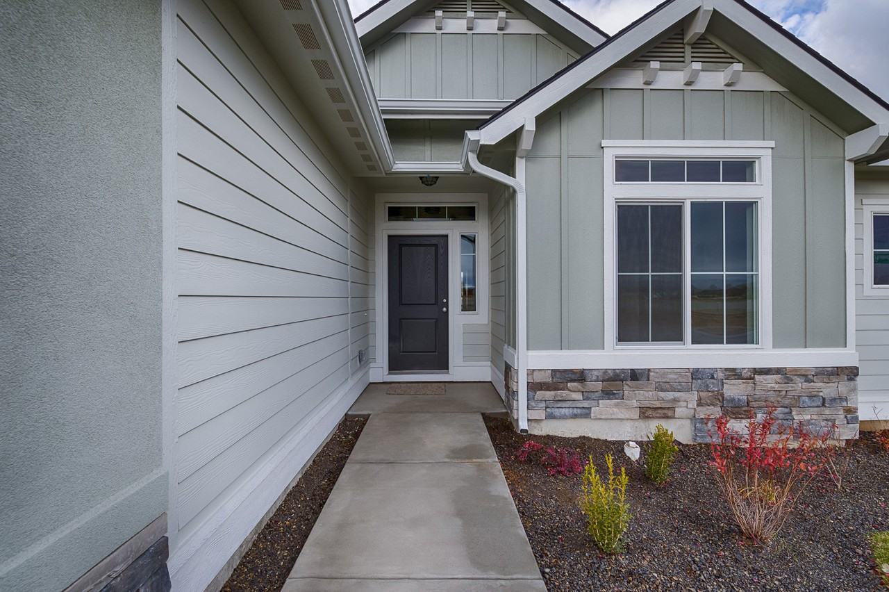 4555 S Merrivale Pl - Photo 2 of 29