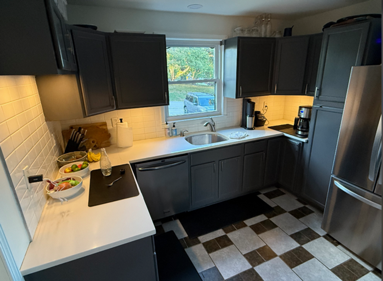 802 Potter Ln - Photo 4 of 19