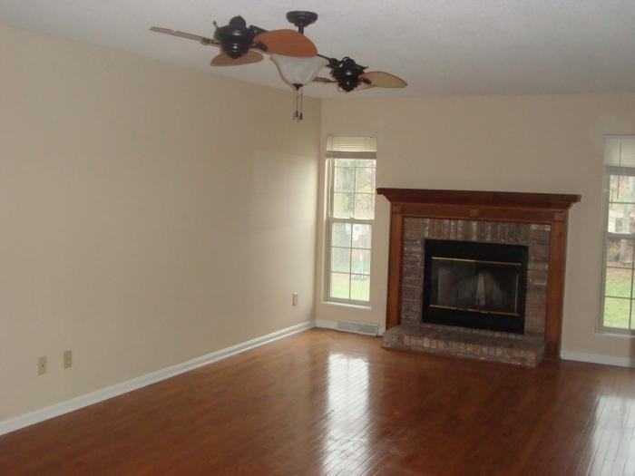 404 Silk Oak Dr - Photo 6 of 14