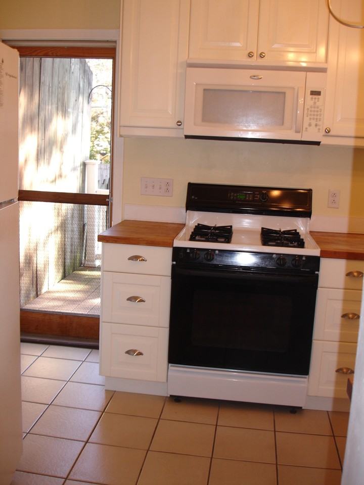 611 S West End Ave - Photo 7 of 21