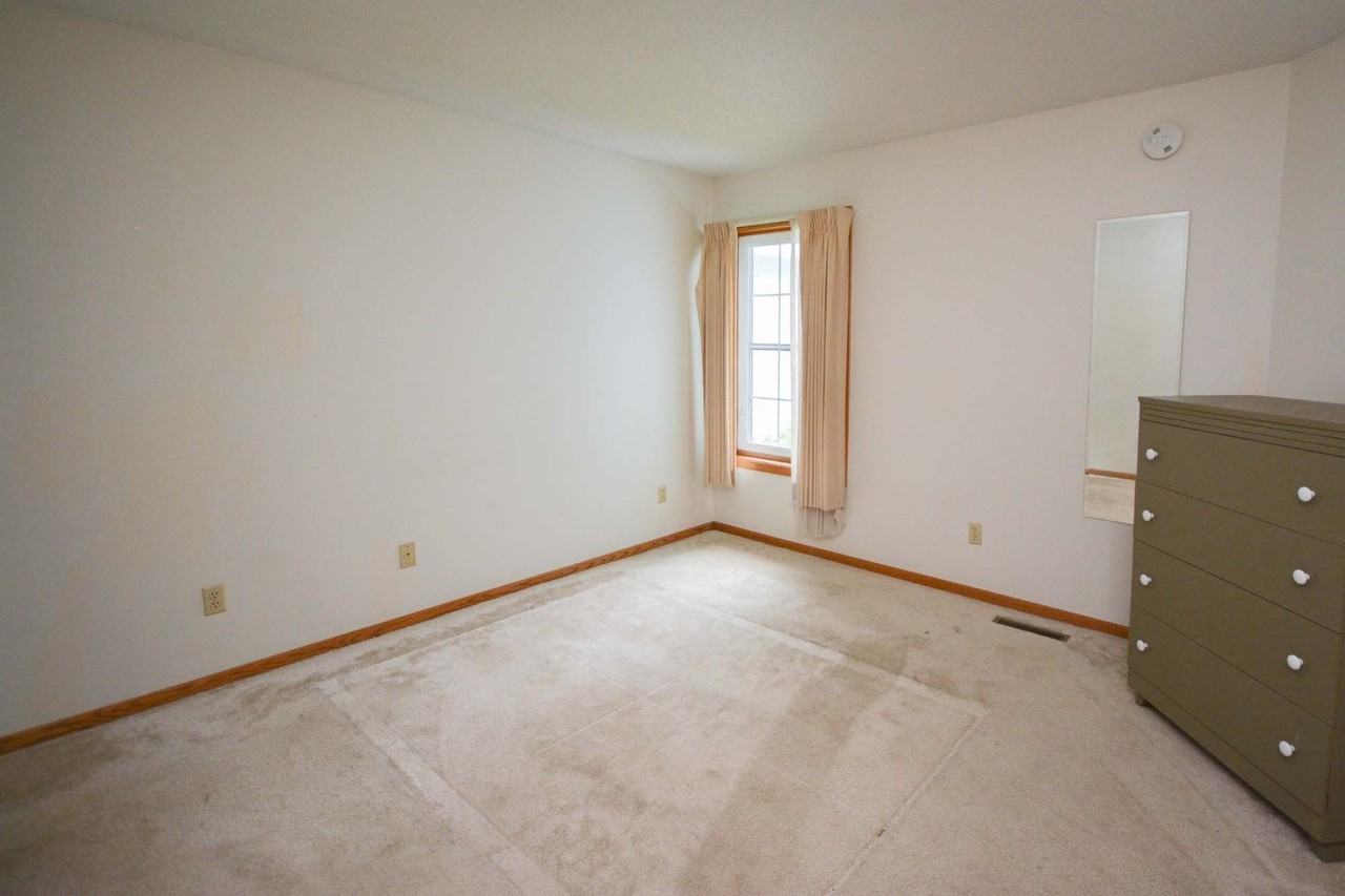 2247 Valleyhigh Dr Nw - Photo 7 of 15