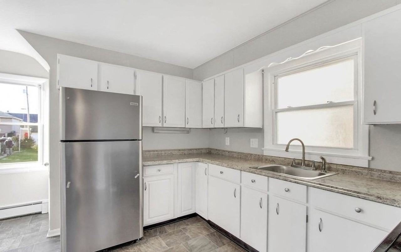 38 E Main St - Photo 4 of 13