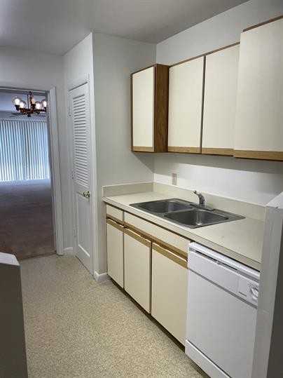 123 Harvest Dr #1 - Photo 6 of 21