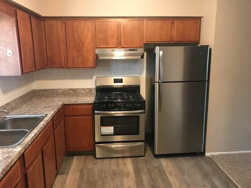 24 Lindsey Rd #24A - Photo 2 of 9