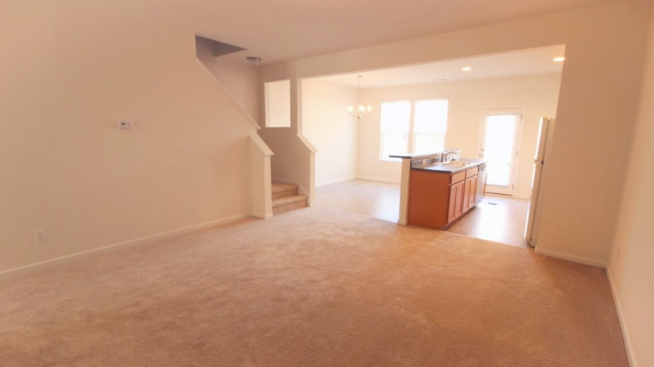216 Cross Blossom Rd - Photo 3 of 20