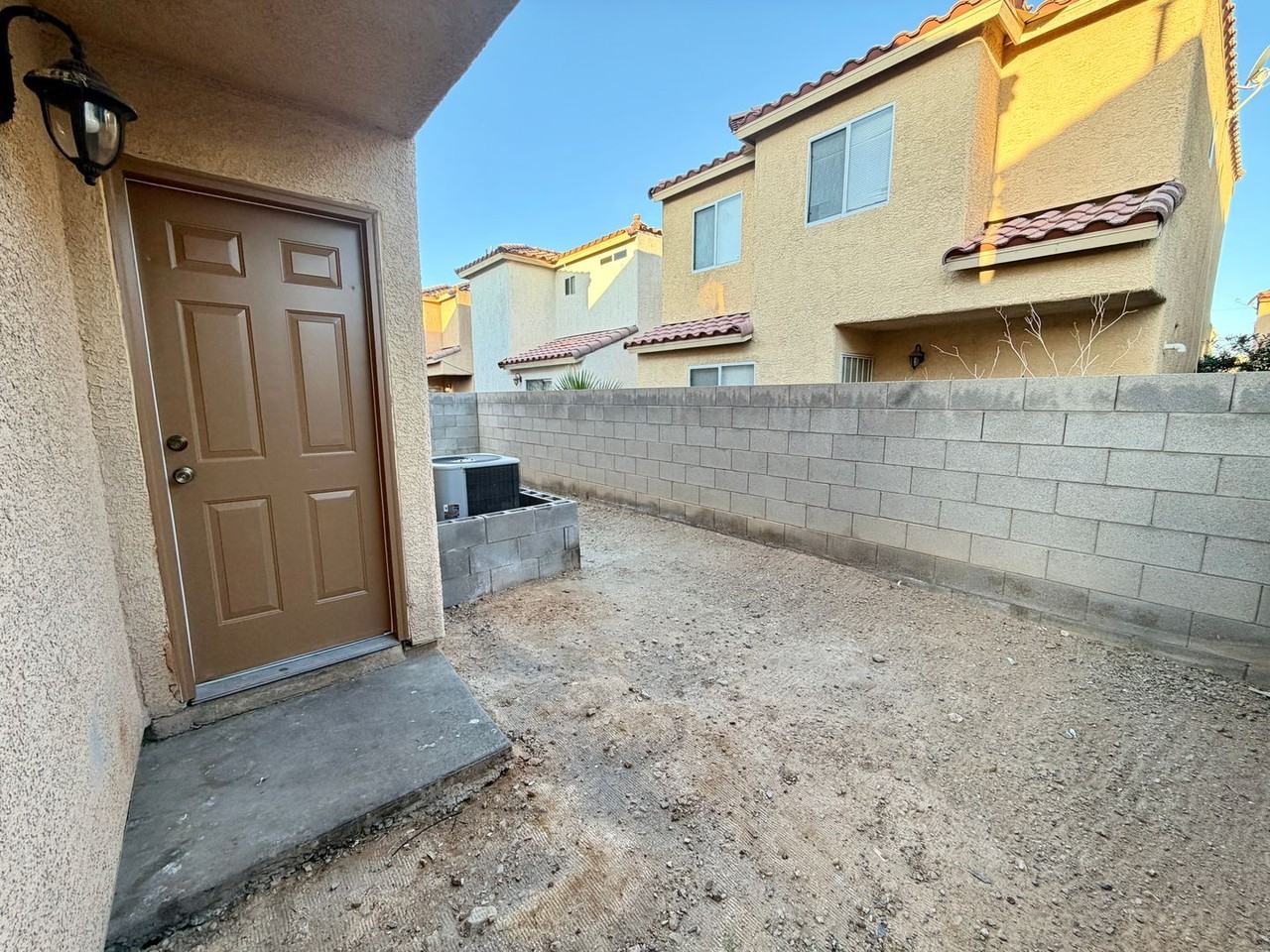 4055 Asante Cove St - Photo 3 of 31