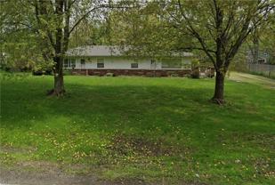 473 Deidrick Rd - Photo 1 of 1