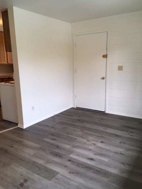 960 E 4th Ave - Photo 2 of 12