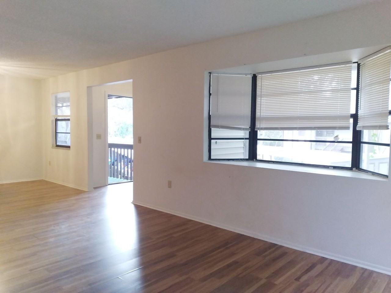 12041 Environmental Dr - Photo 5 of 26