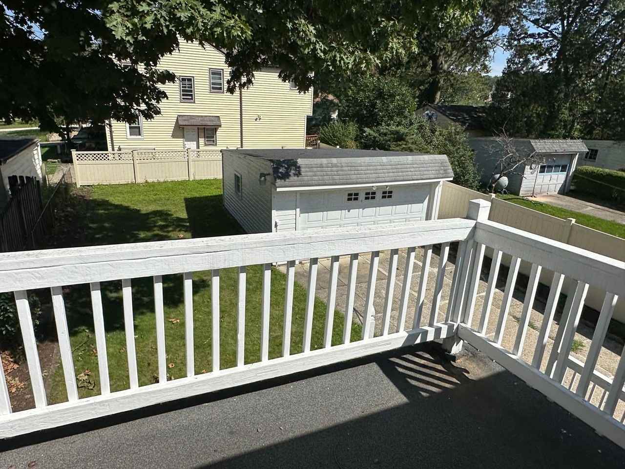 1179 Dorsh Rd - Photo 4 of 23