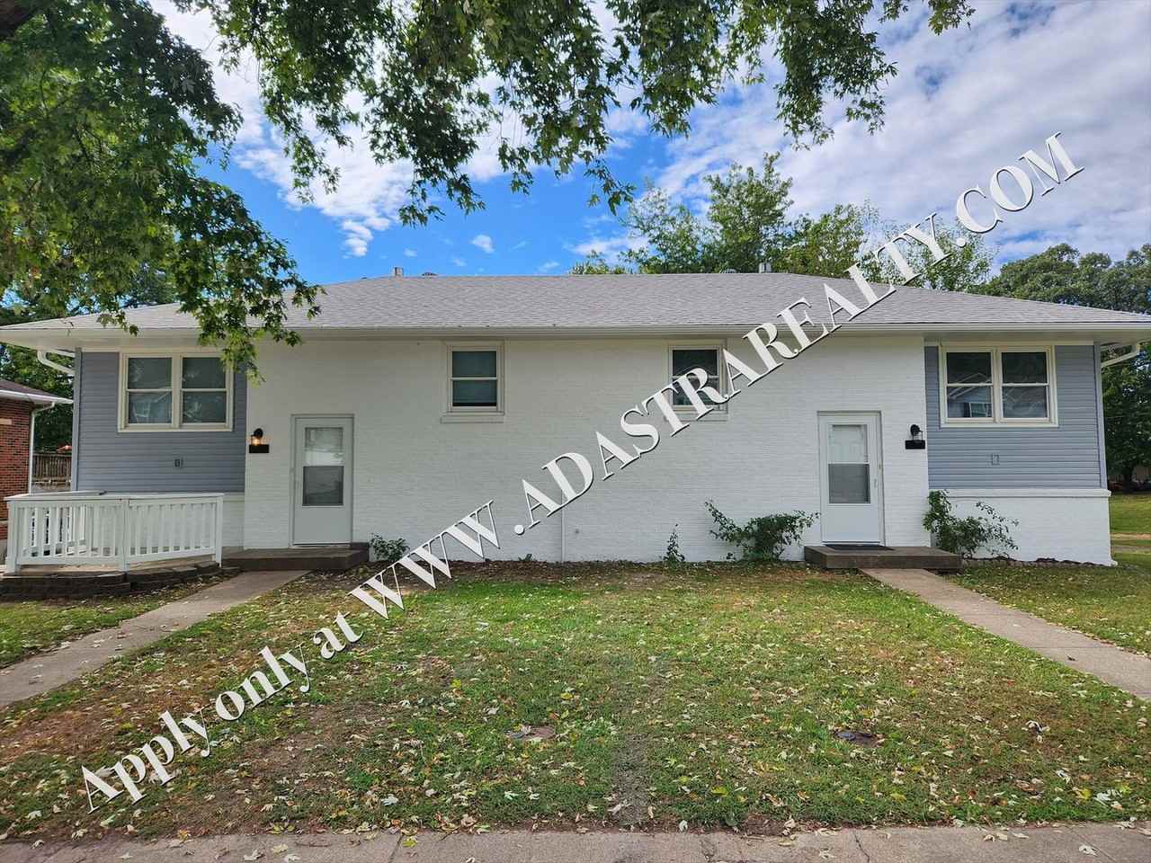 3012 N 155th Ter - Photo 3 of 23