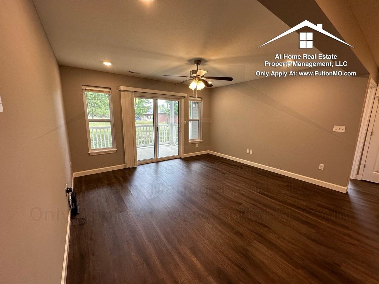 2620 N Bluff St - Photo 5 of 29