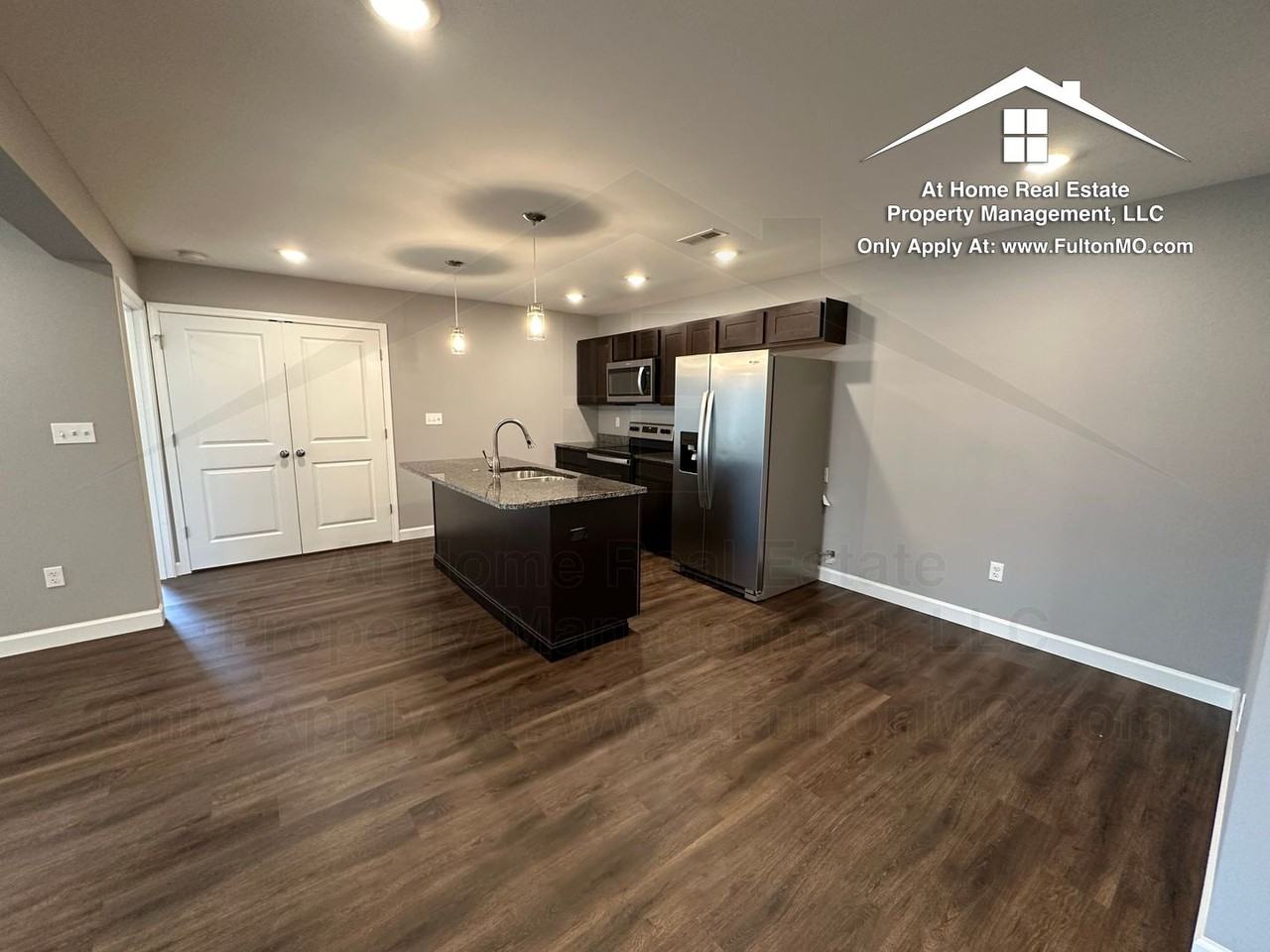 2620 N Bluff St - Photo 6 of 29