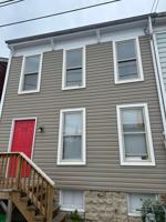 featured image of 717 E Clarke Ave