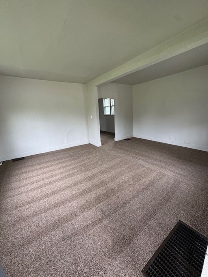1405 S Anthony Blvd - Photo 2 of 8