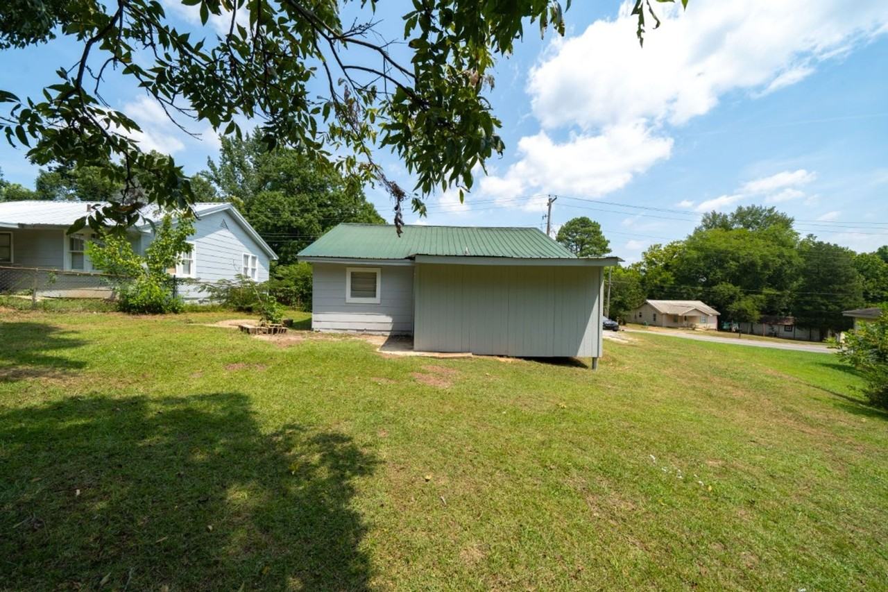 510 W Lake Dr - Photo 5 of 21