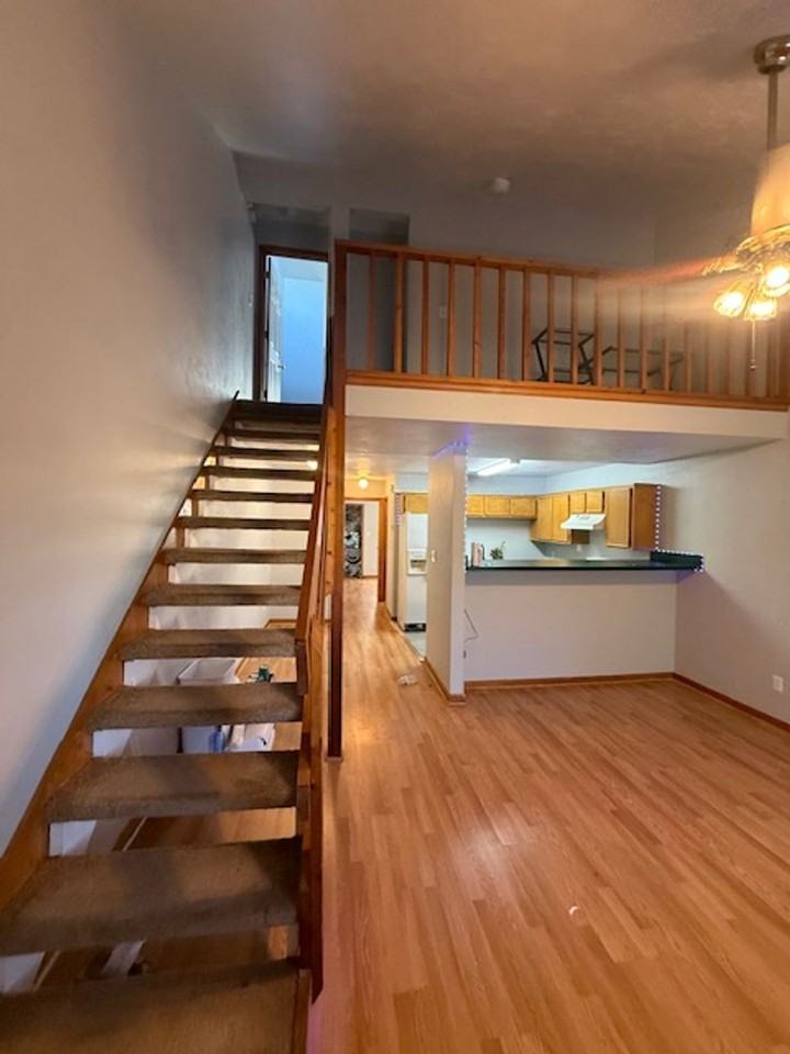 1354 Warrior Way - Photo 6 of 19