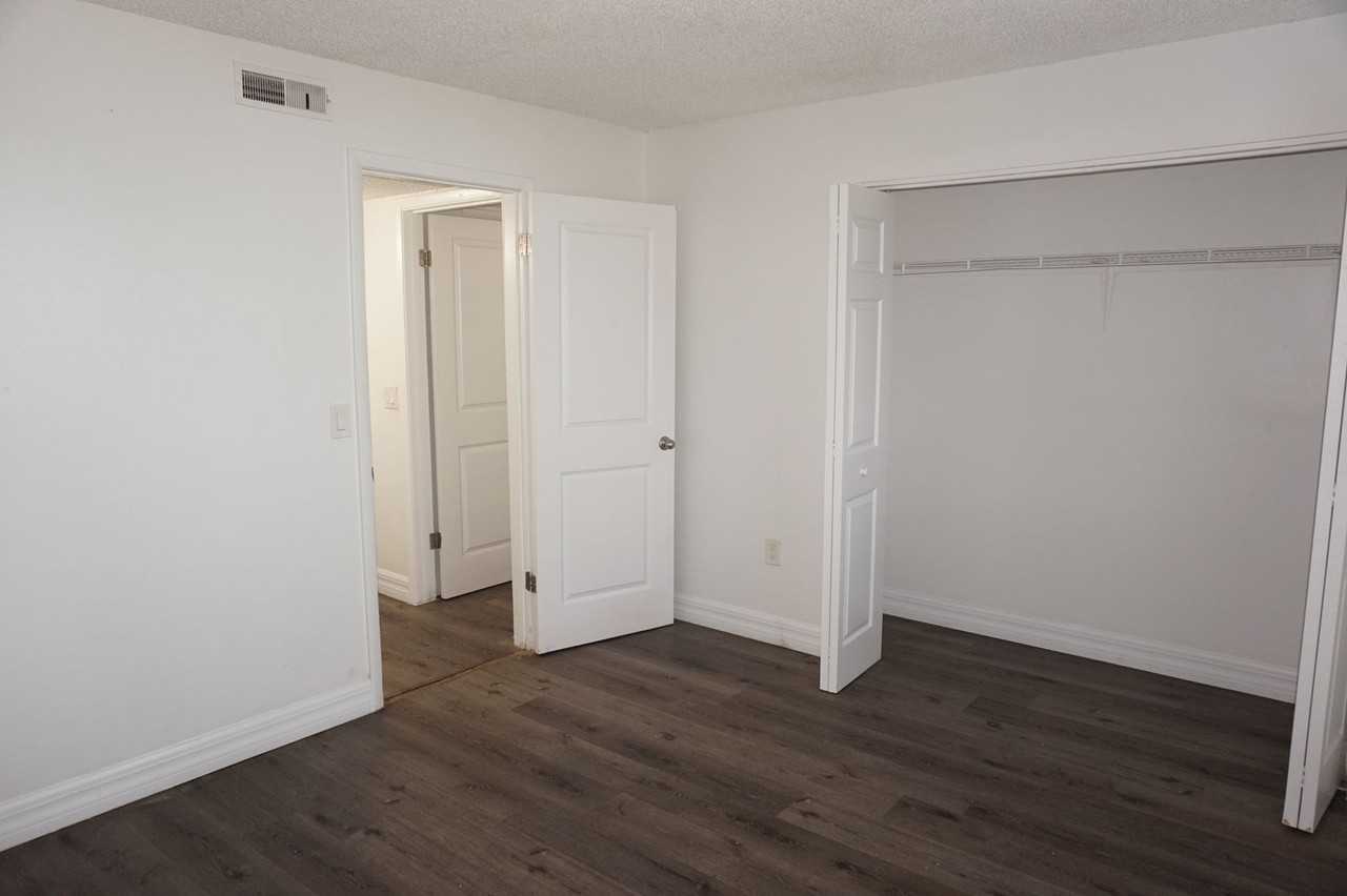 1905 Caralee Blvd #2 - Photo 5 of 8