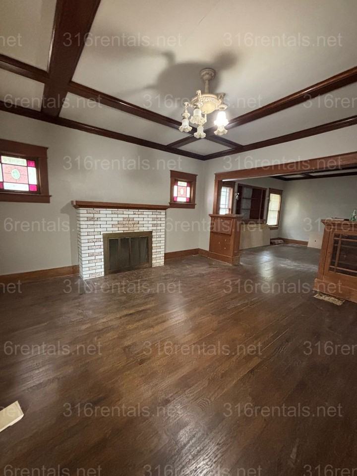 524 W 4th Ave - Photo 2 of 14