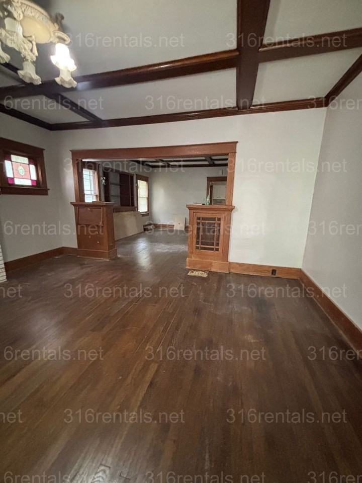 524 W 4th Ave - Photo 3 of 14