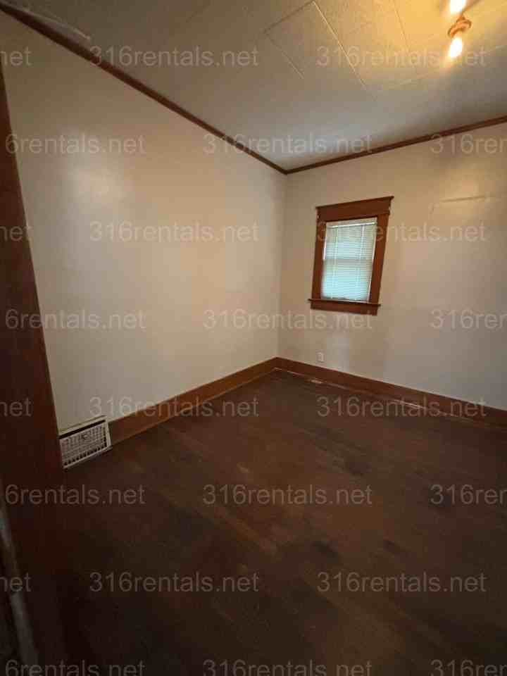 524 W 4th Ave - Photo 4 of 14