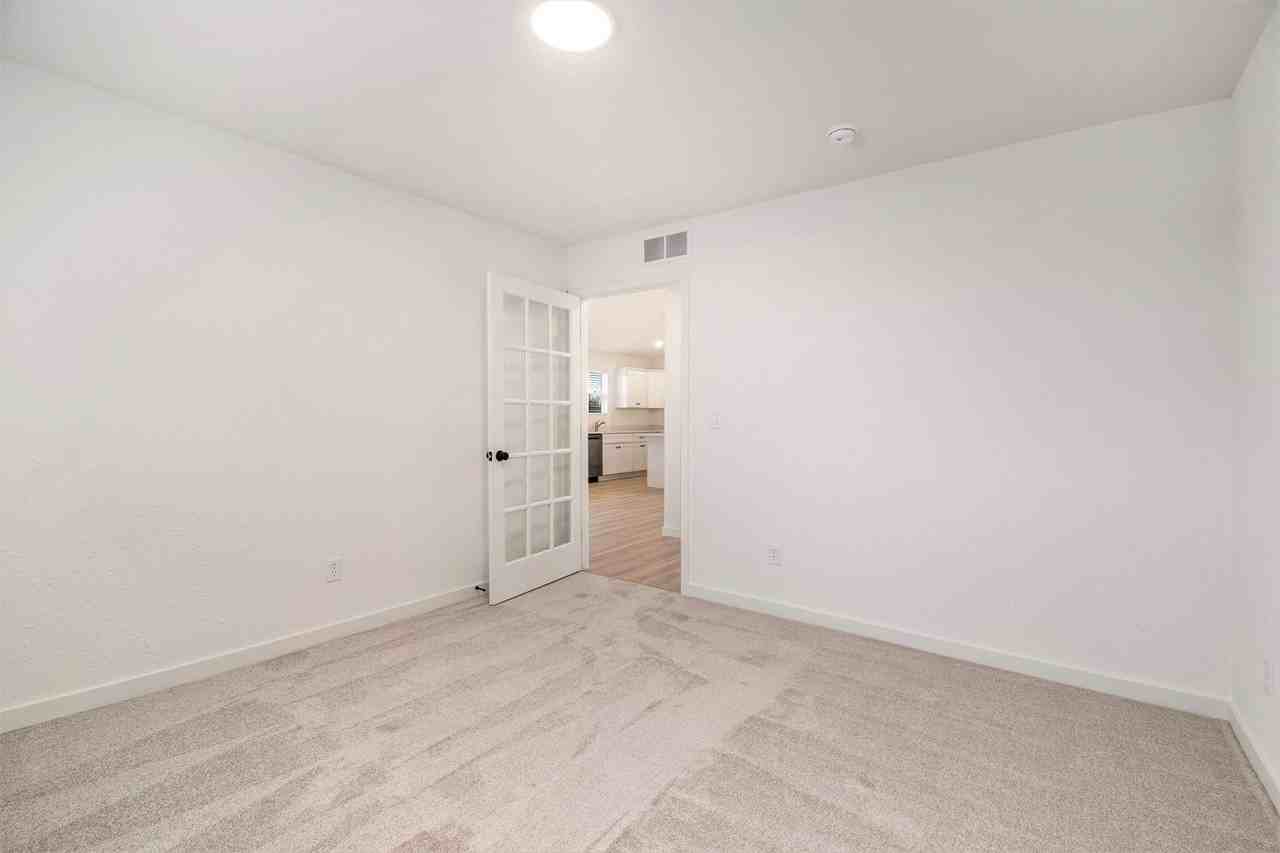7320 Sessile Cir - Photo 6 of 20