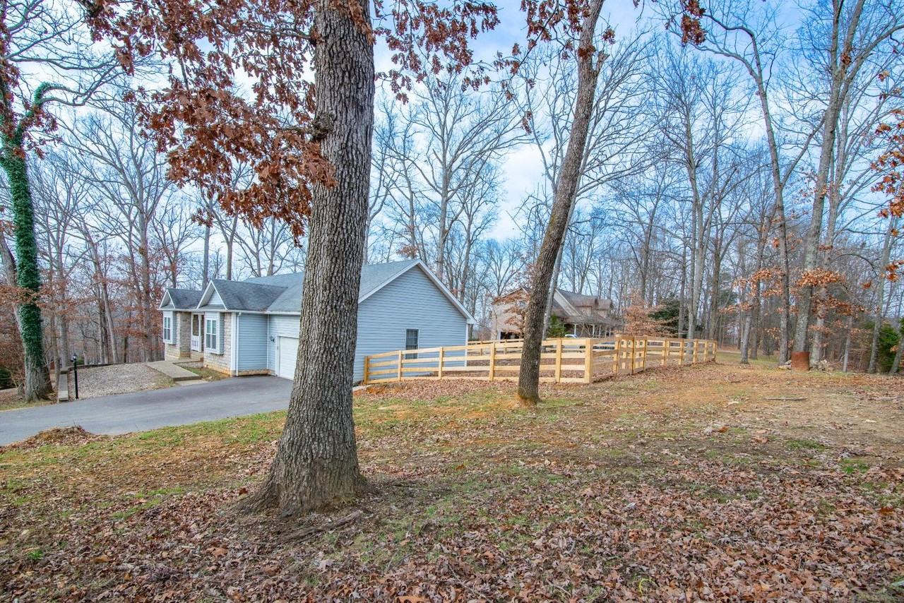 28 Sunnyview Rd - Photo 7 of 36