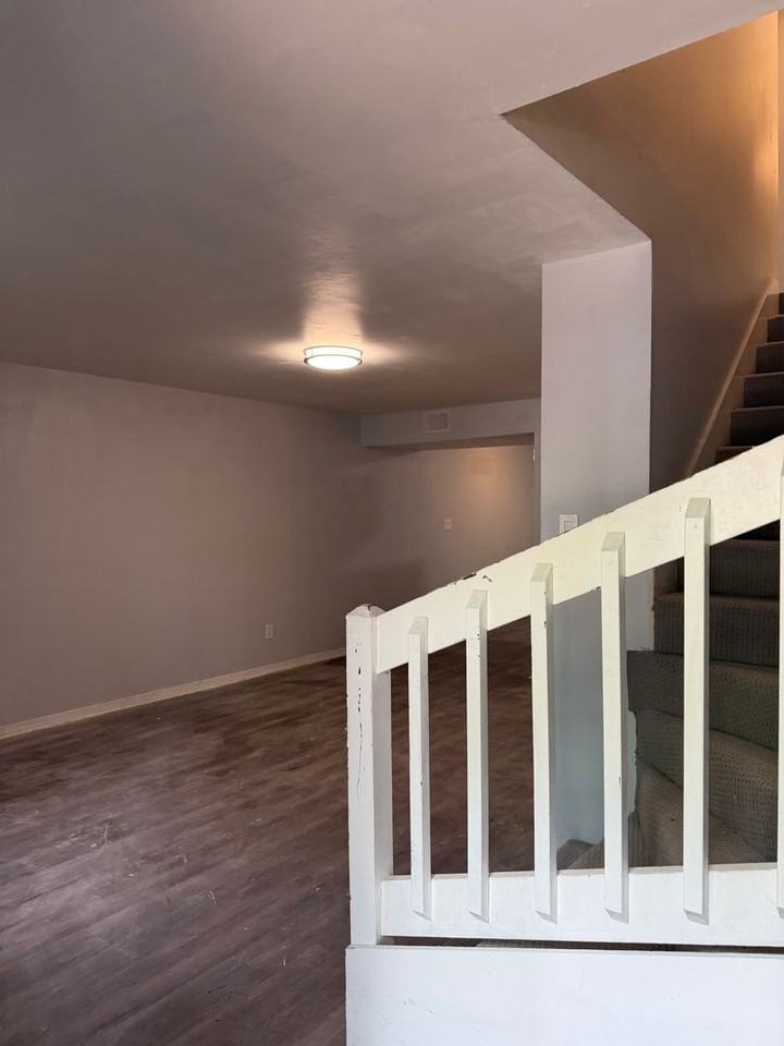 2511 Old Bainbridge Rd - Photo 4 of 19