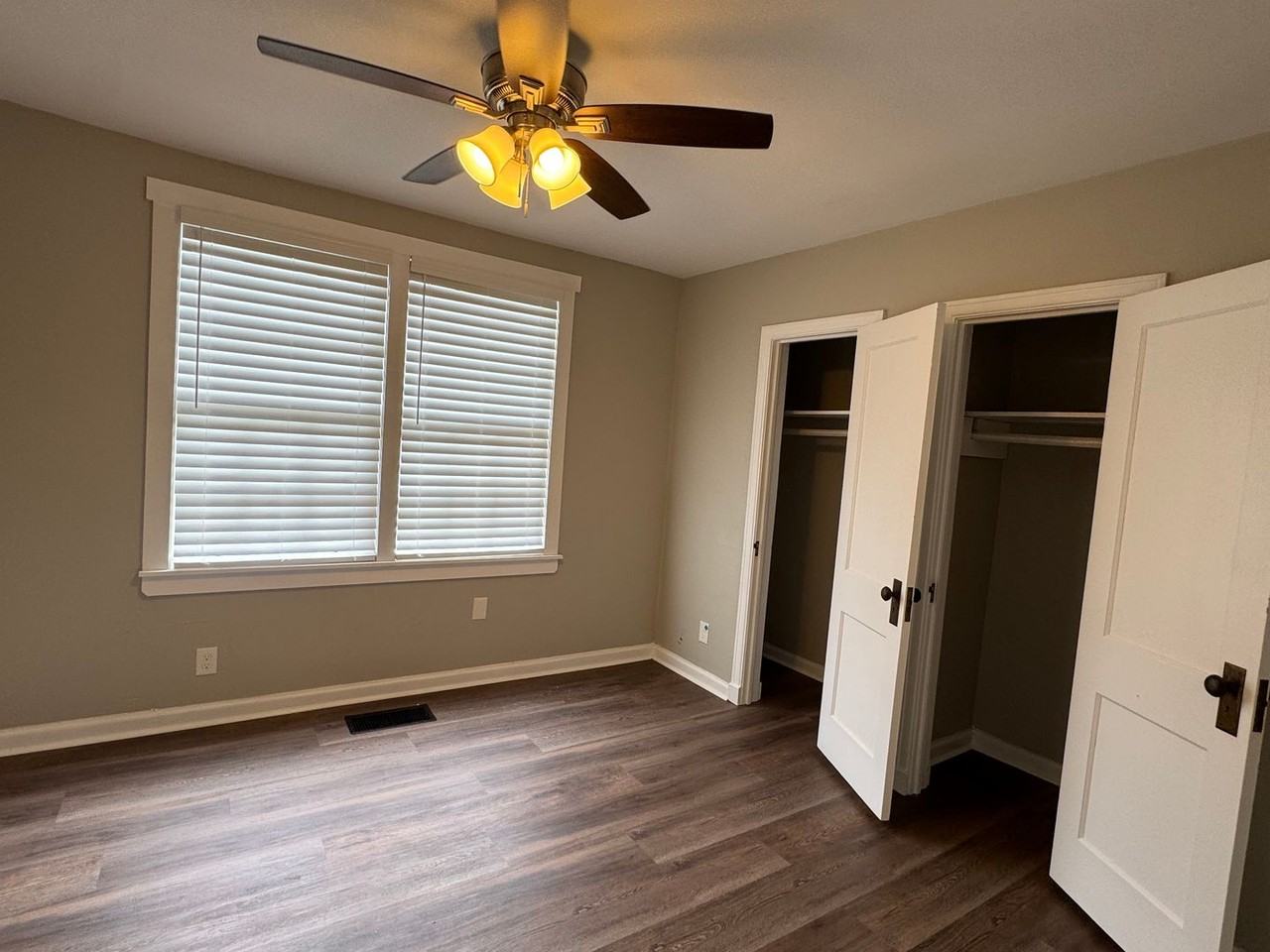 3017 Mcqueen St - Photo 6 of 10