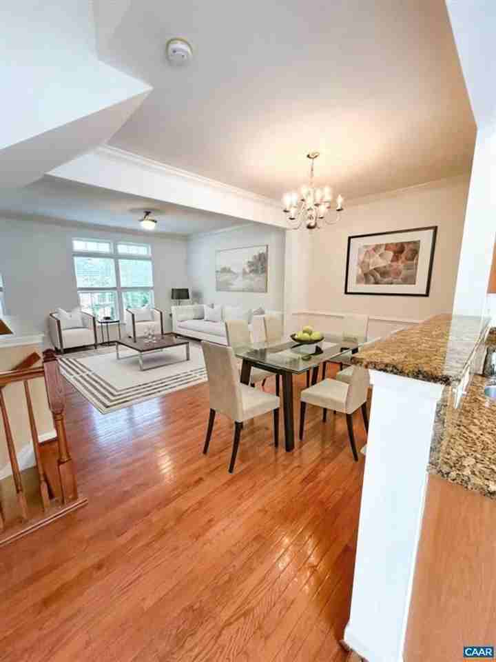 923 Bing Ln - Photo 2 of 10