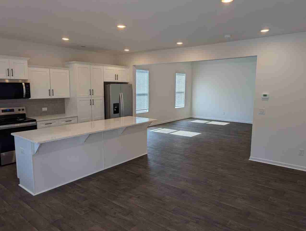 437 Gentle Bend Cv - Photo 6 of 14