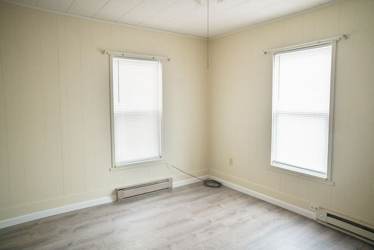 319 1st St - Photo 5 of 15