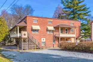 318 Quarry St - Photo 1 of 1