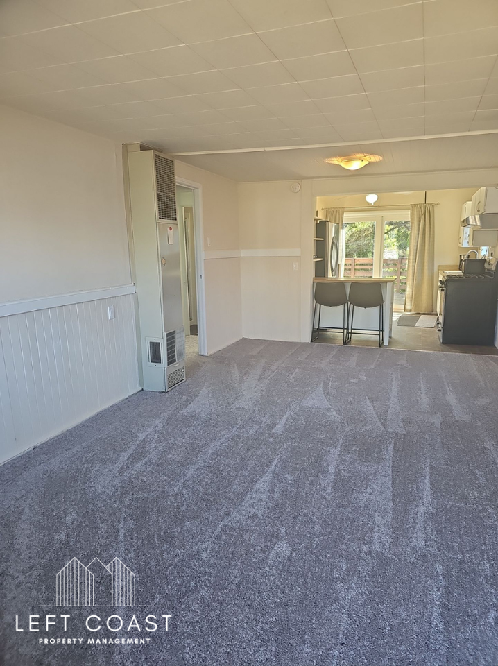 3102 Sw Coast Ave #1 - Photo 4 of 24