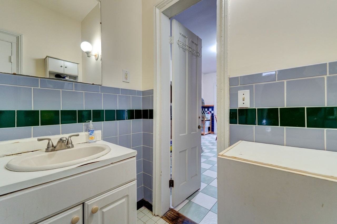 295-297 Humphrey St - Photo 5 of 28