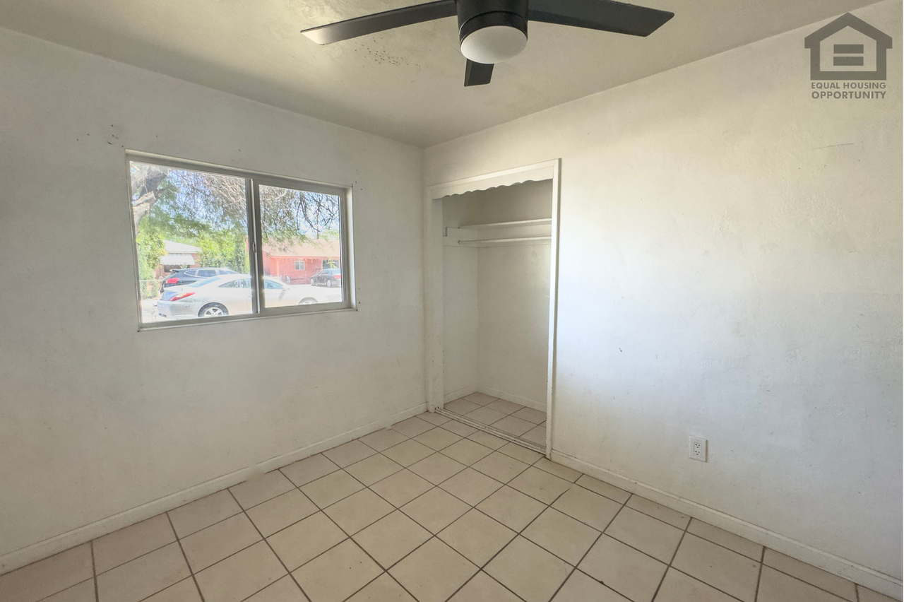 6532 N 19th Dr - Photo 7 of 27