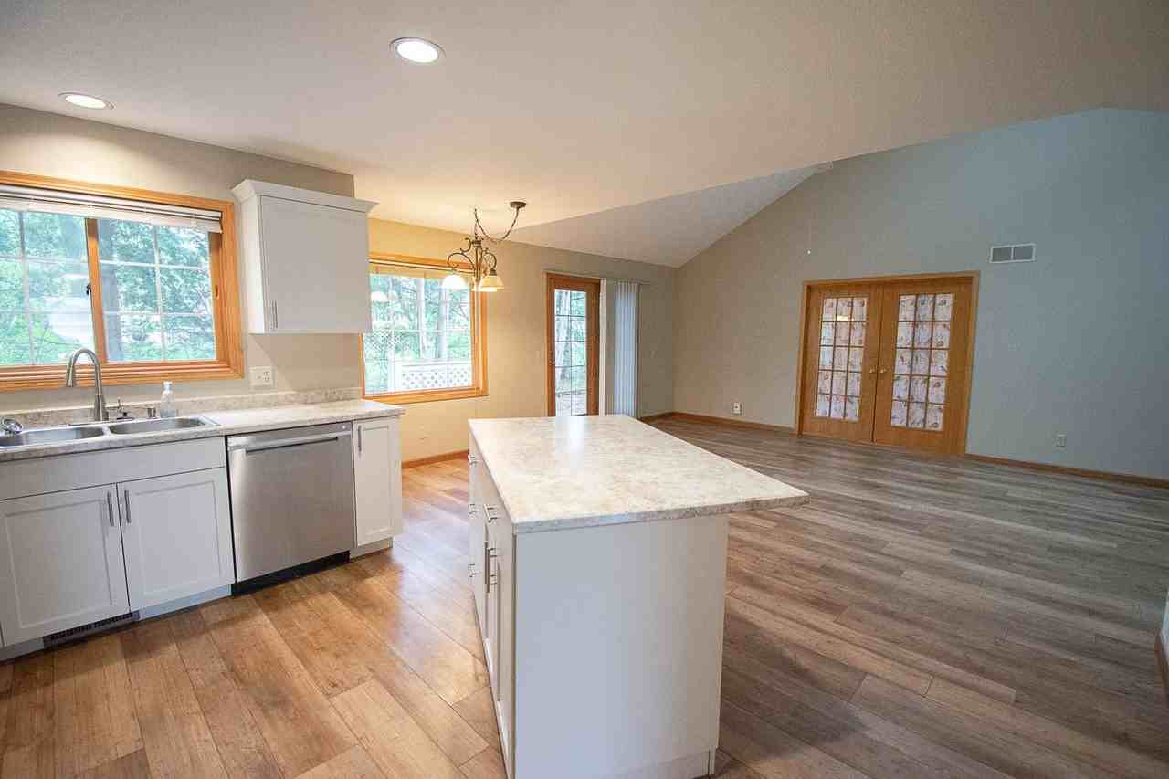 2607 Tuxedo Ln Nw - Photo 6 of 28