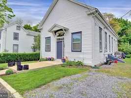 featured image of 309 Mill St